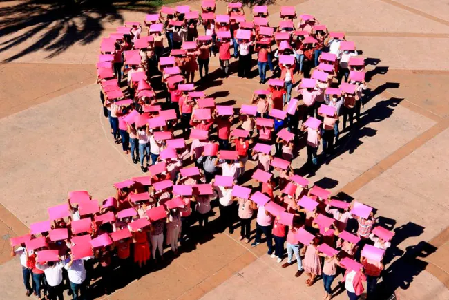 Llaman a personal de Isssteson apoyar la lucha contra el Cáncer de Mama