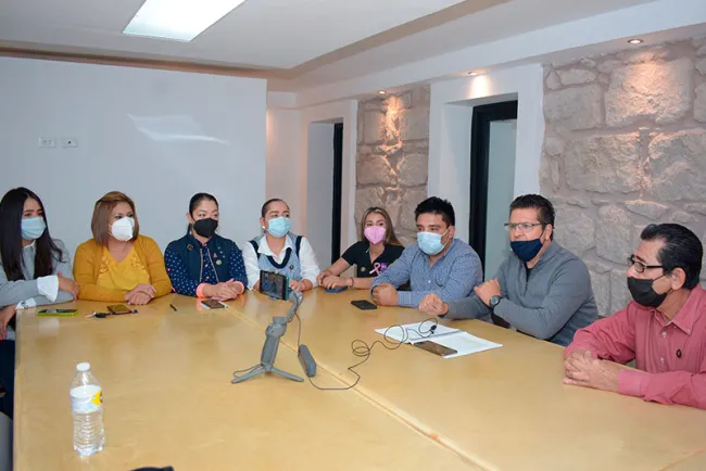 Requerirán a exfuncionarios