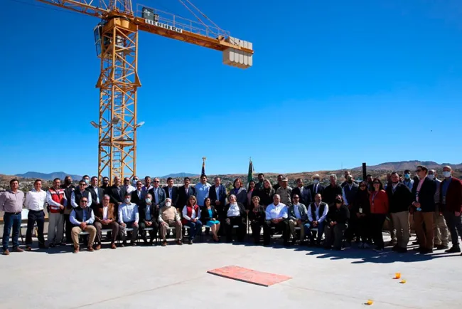 Participa Alcalde en conclusión de edificio de consulado de EU