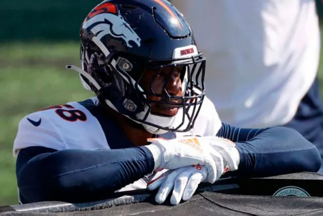 Von Miller reforzará la defensa de los Carneros