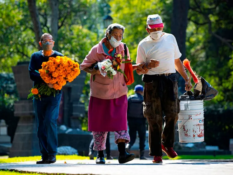 Celebran Día de Muertos