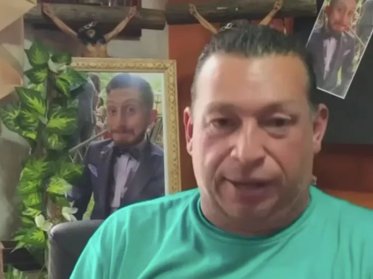 Papá de Octavio Ocaña asegura que acompañantes de su hijo fueron torturados