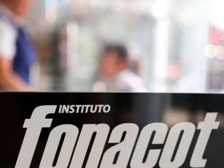 Amplía Fonacot horario de atención para créditos