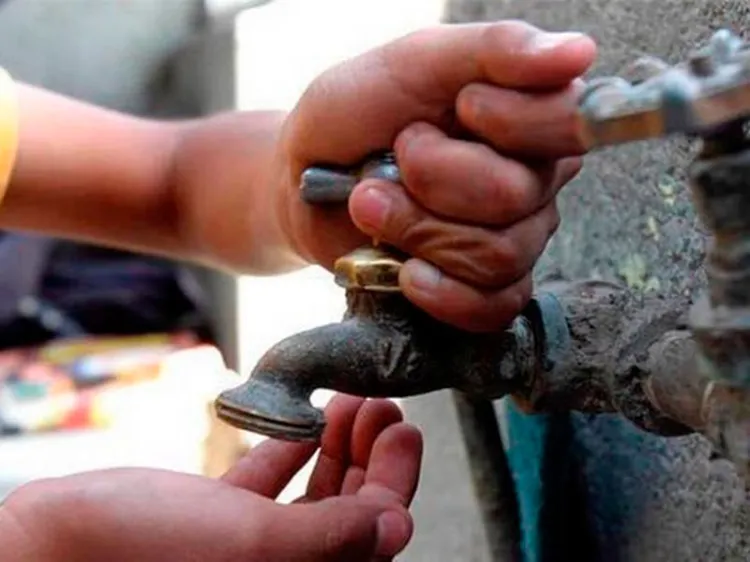 Reporta Oomapas falla técnica que genera desabasto de agua