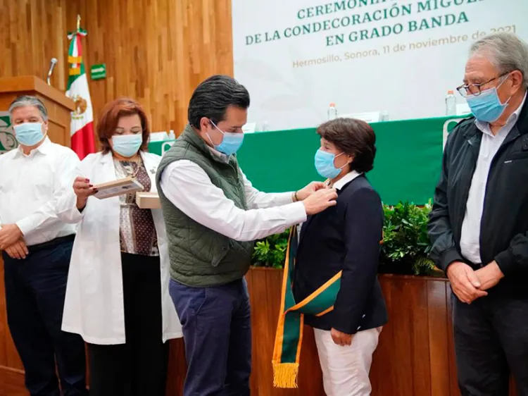 Reconocen a 100 trabajadores de la salud del IMSS en Sonora