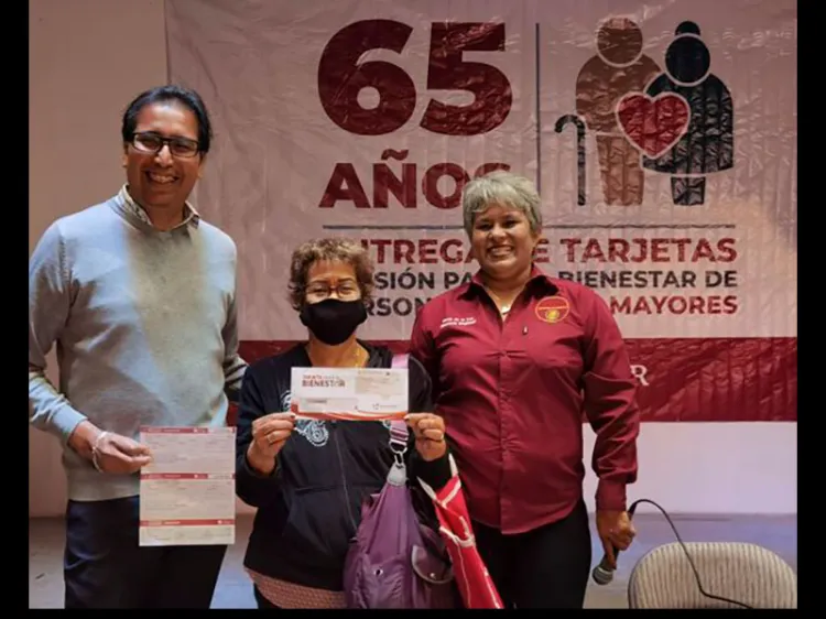 Inicia entrega de tarjetas Bienestar