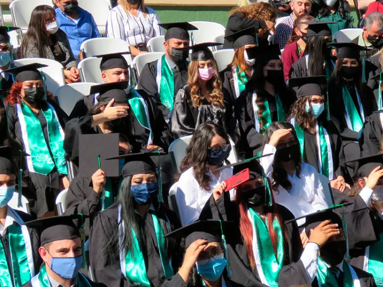Gradúan alumnos de la UTN, buscan aumentar matricula