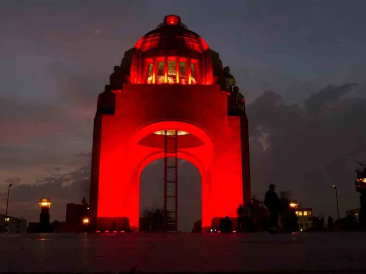 Trasladarán restos mortuorios al Mausoleo del Monumento a la Revolución