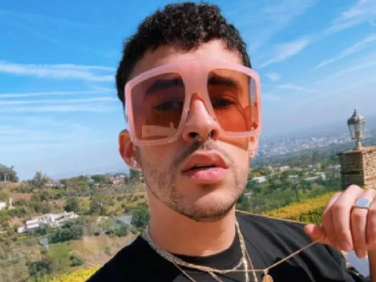 Bad Bunny repite como el artista más escuchado del año en Spotify