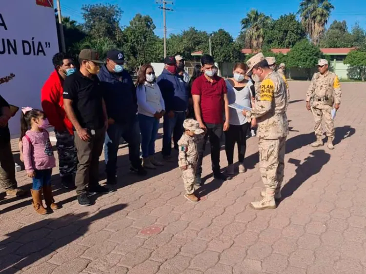 Realizan ceremonia Soldado por un Día