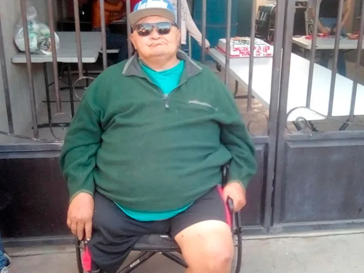 Pide Ramón cena navideña