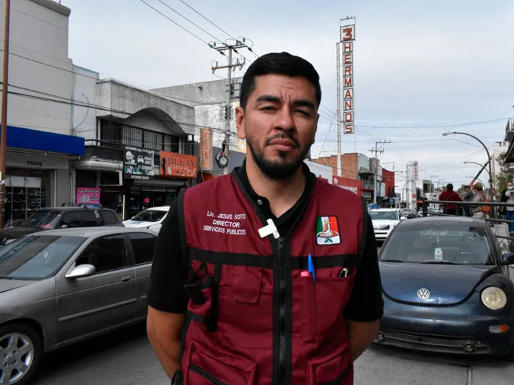 Reconocen a trabajadores de Servicios Públicos