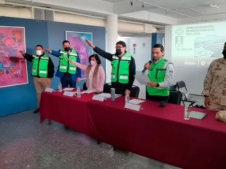 Toman protesta a Comité Municipal de Proteccion Civil