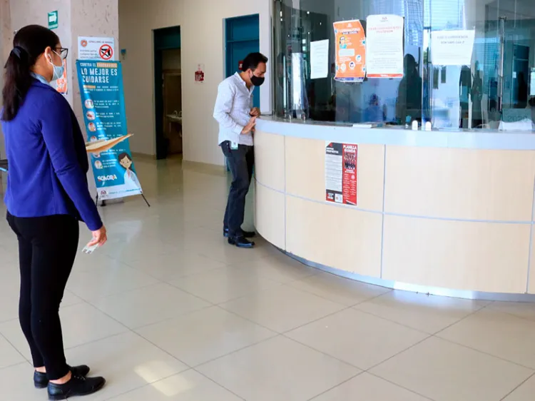 Aumentan casos de docentes infectados