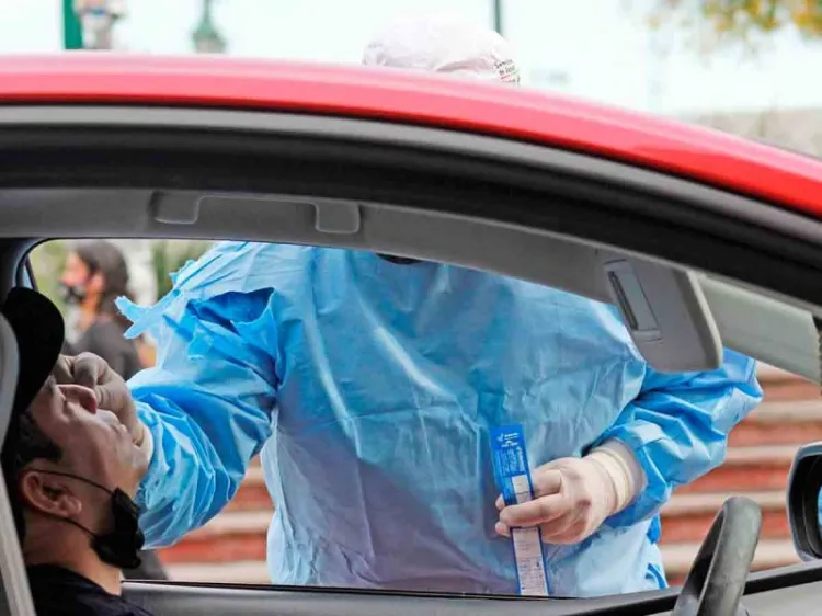 Con más de 4 mil casos de covid, NL reporta la segunda cifra más alta de la pandemia