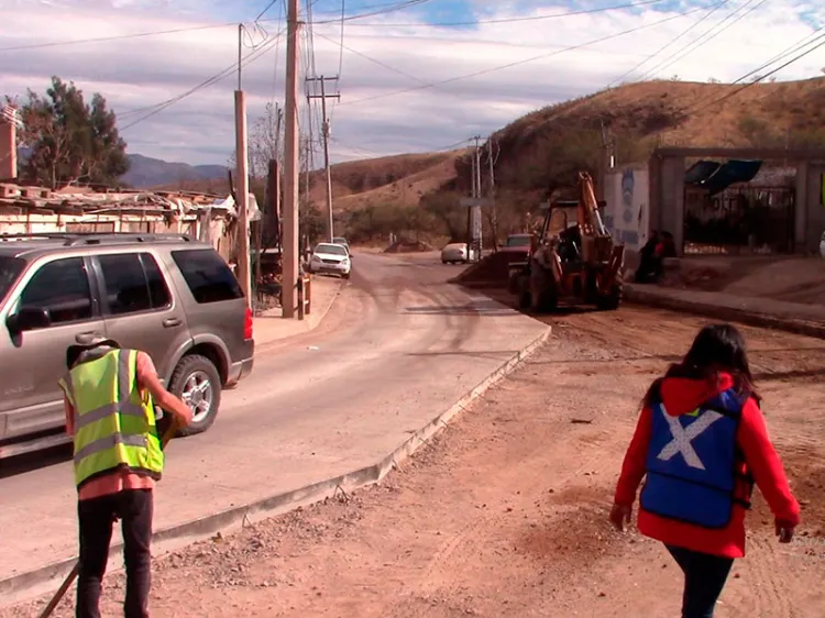 Avanza obra de pavimentación