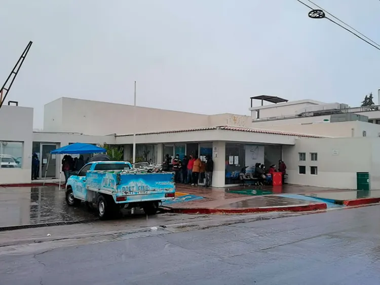 Se contagia más personal médico