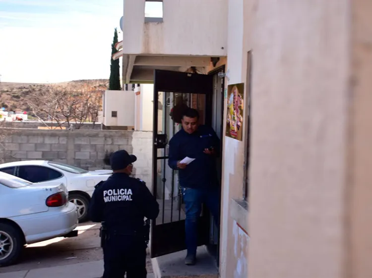 Realizan volanteo para prevenir robos en casas