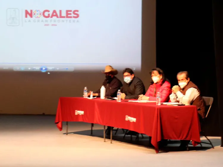 Establecen acuerdos a favor de ganadería y agricultura