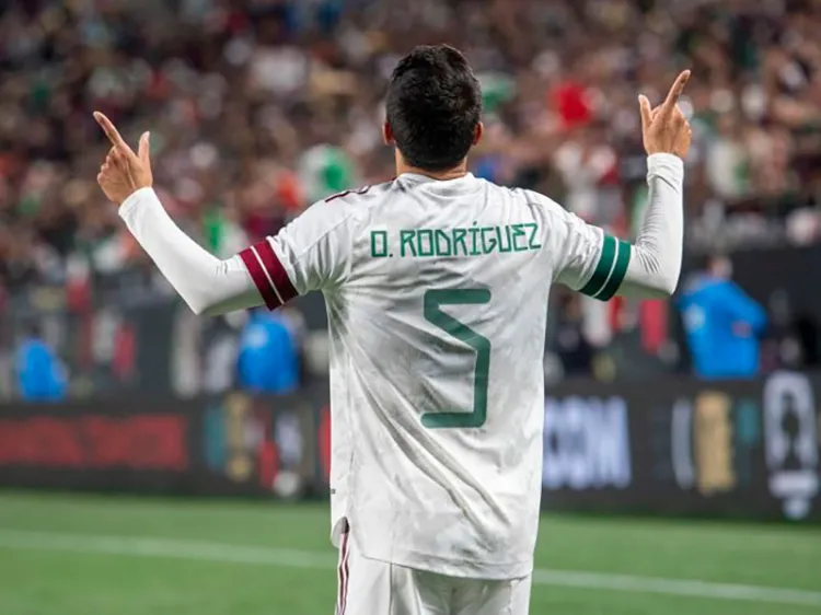 Osvaldo Rodríguez se queda en Jamaica