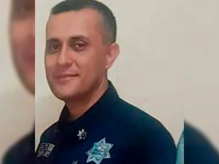 Acribillan a jefe policiaco y a un escolta; hay dos agentes heridos