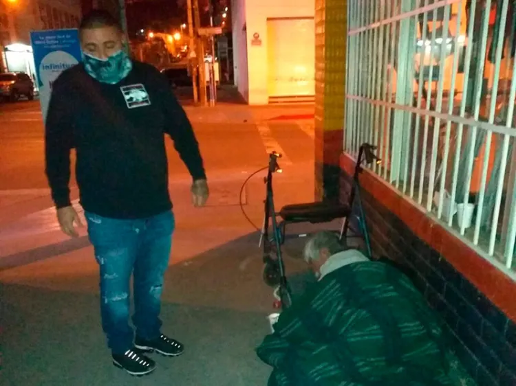 Indigentes se niegan a aceptar ayuda pese a frío