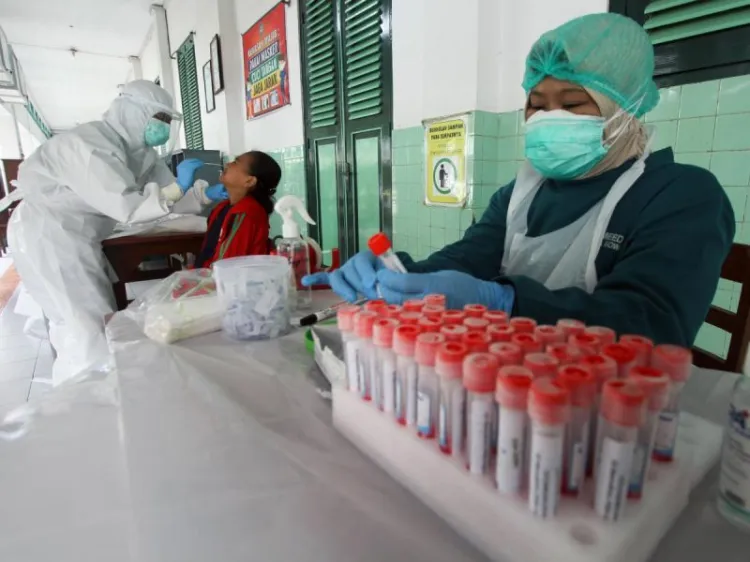 Crean prueba de covid-19 que da resultados en cuatro minutos