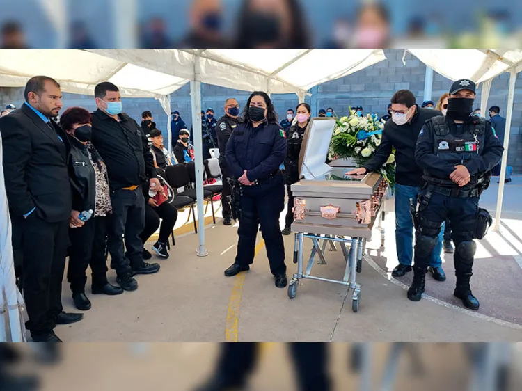 Despiden a comandante Manuel Ochoa