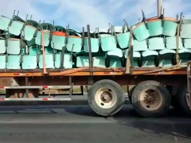 Investigan destino de butacas