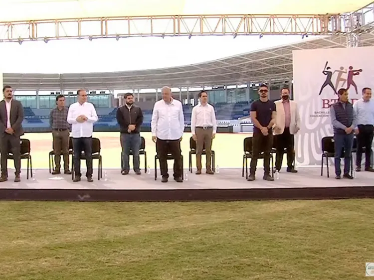 Supervisa AMLO academia deportiva