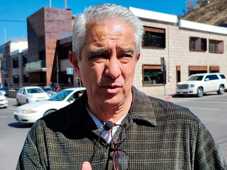 Analizan orden del día para sesión de Comité de Fopin