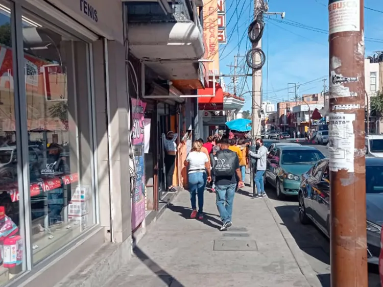 Reportan comerciantes buenas ventas