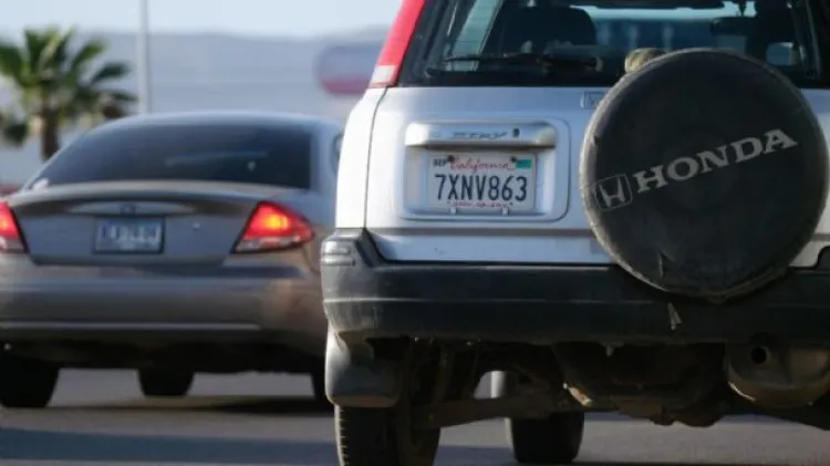 En incertidumbre agentes aduanales por regularización de “chcolates”