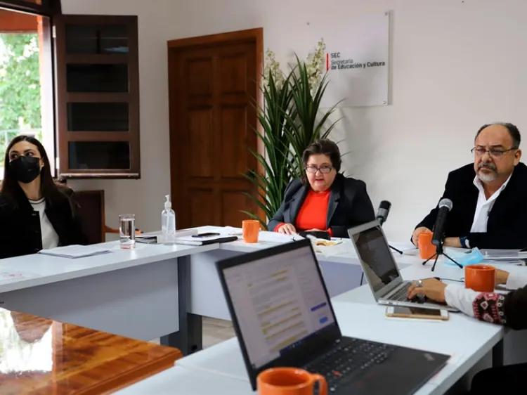 Organiza SEC foro de análisis sobre ley de educación