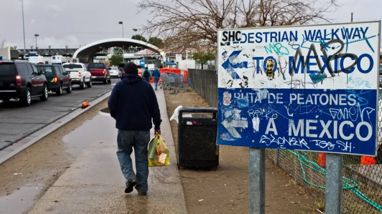 Mejorarán pasos fronterizos en Az