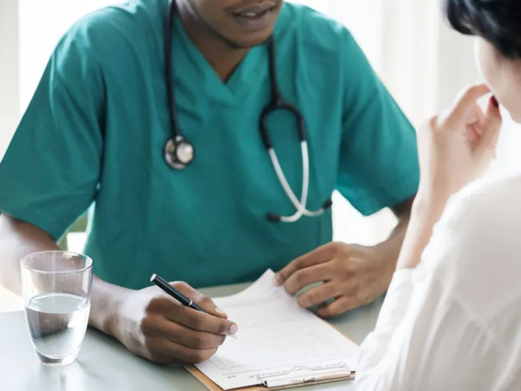 Llama Salud a detectar a tiempo enfermedades raras