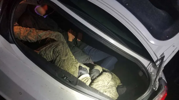 Detienen a migrantes en diferentes operativos