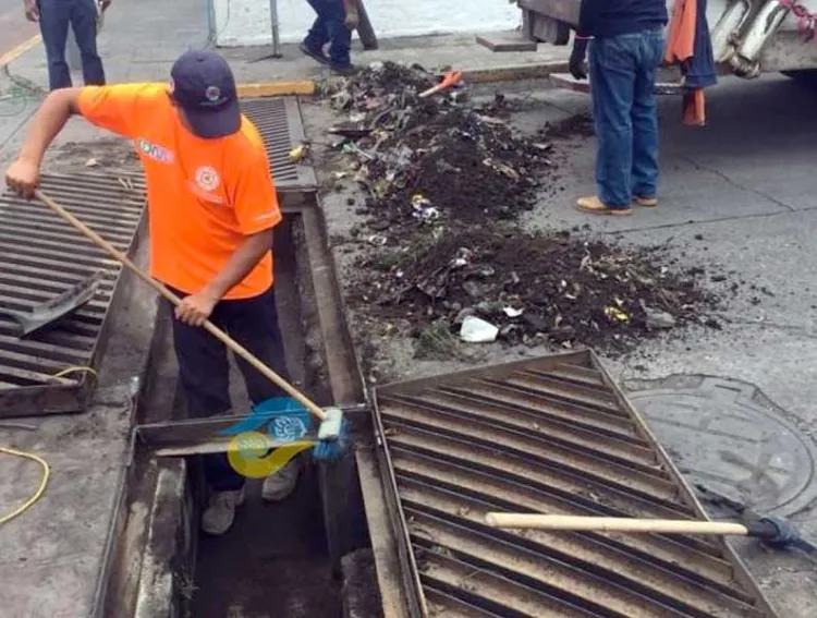 Denuncian falta de alcantarilla en periférico LDC