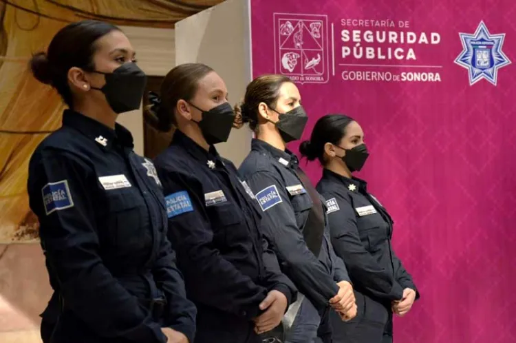 Serán oficiales mujeres quien vigilen marchas por el 8M