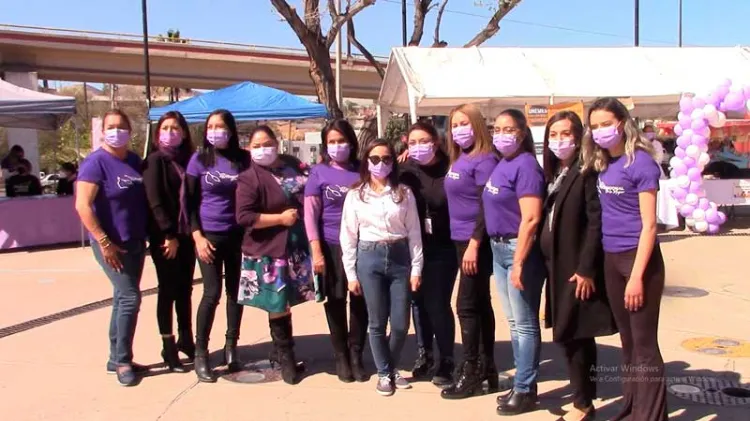 Llevan Feria de Salud para mujeres