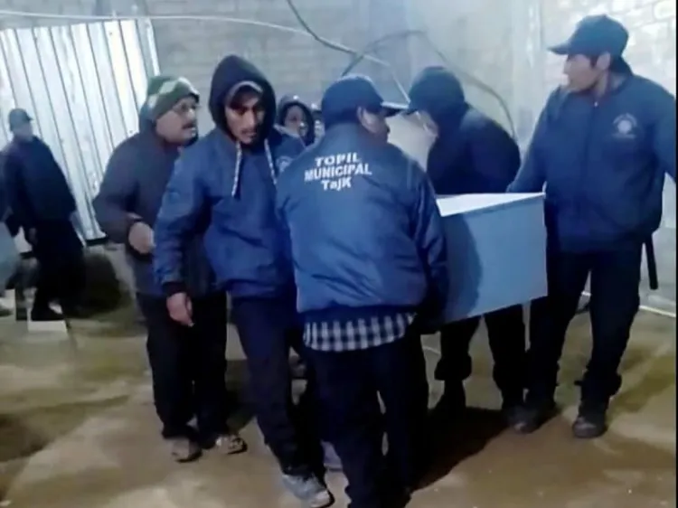 Llegan a Oaxaca cuerpos de indígenas asesinados en Arizona