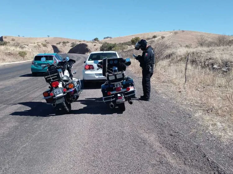 Previene Tránsito Municipal accidentes viales en periférico Oriente