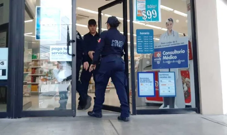 Agrede ex empleada a jefa; le reclama su finiquito