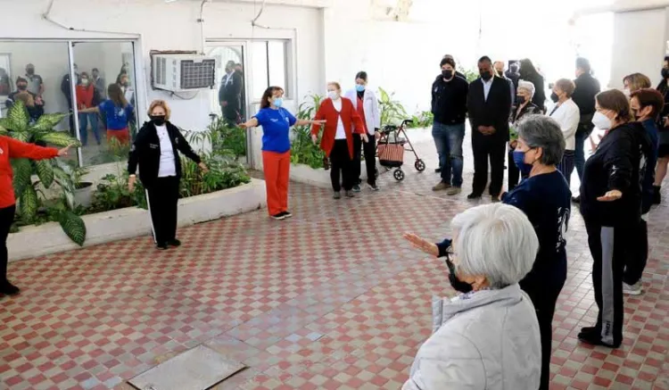 Reabren Casas Club de Jubilados del Isssteson 