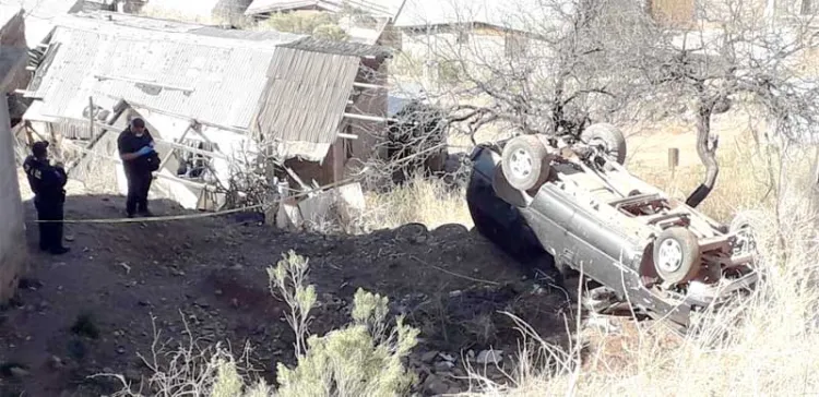 Identifican a fallecido en volcamiento