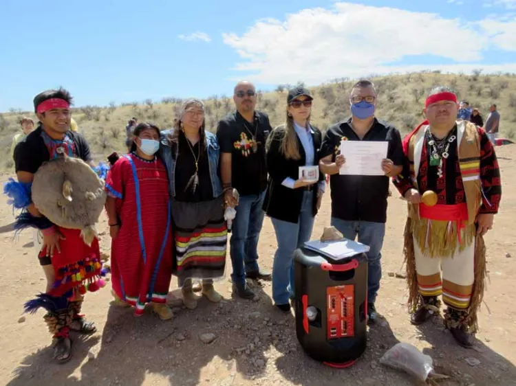 Forman nuevo consejo de tribu Lipan Apache