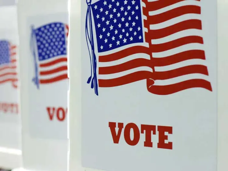 Frenan a “votantes ilegales” en Arizona