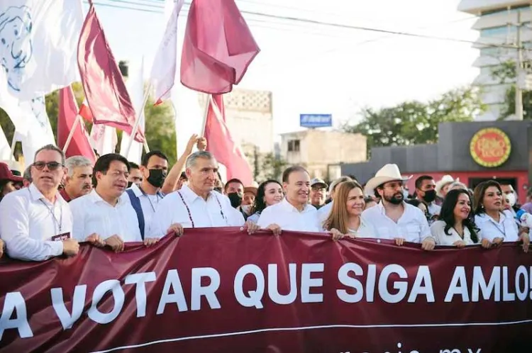 Marchan en apoyo de jornada de revocación de mandato