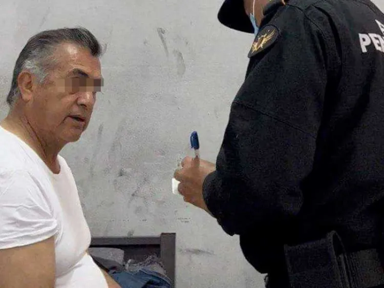 Sufre 'El Bronco' recaída en su salud, afirma su abogado