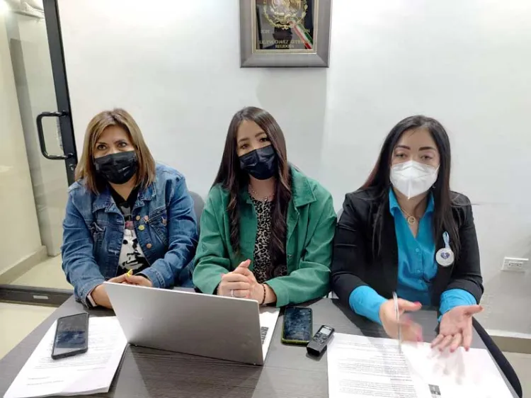 Justifican regidoras asistencia a congreso en Cancún